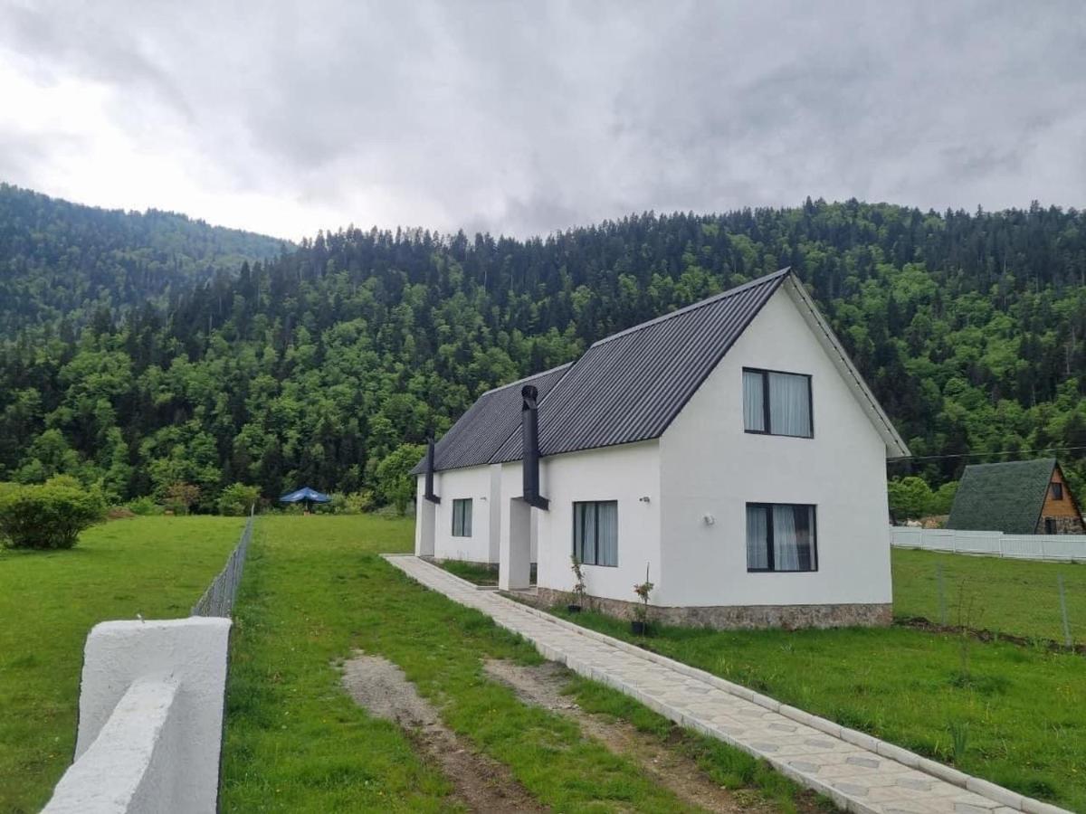 Apartamento White House Near Borjomi Sadgeri Exterior foto